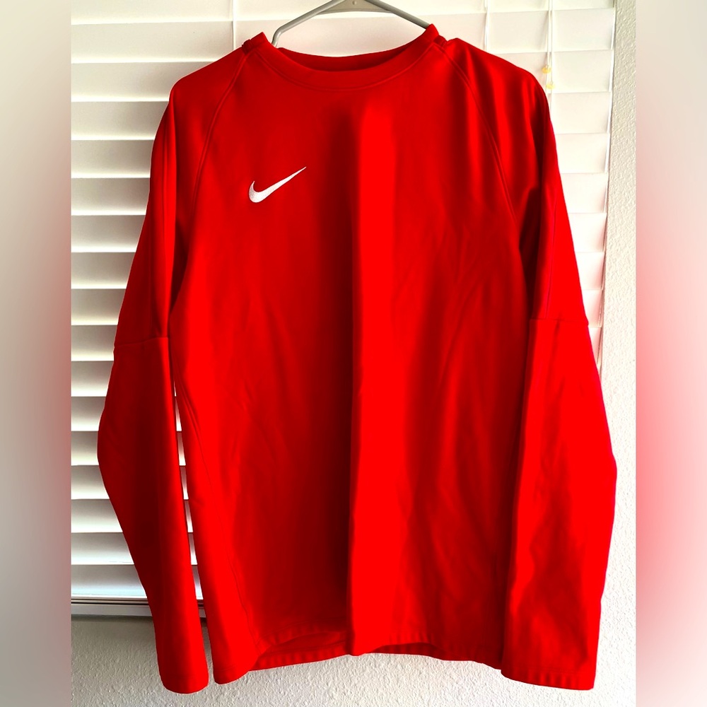 Men’s Nike Red Long Sleeve Sweatshirt